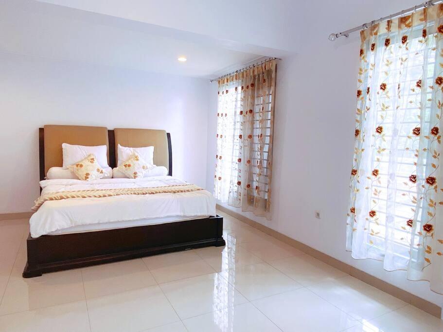 Garden Villa By Villapedia Bogor Eksteriør bilde