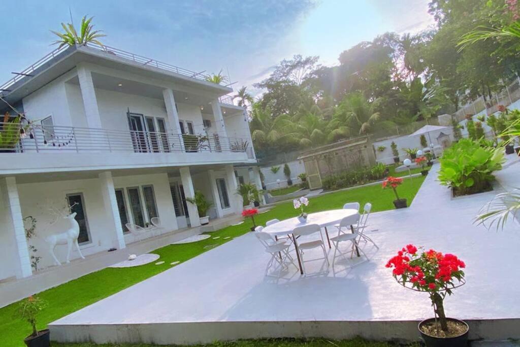 Garden Villa By Villapedia Bogor Eksteriør bilde